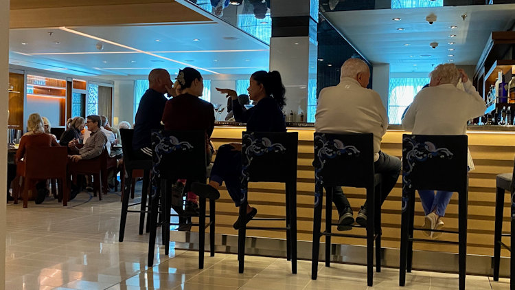 Viking Saturn The Viking Bar